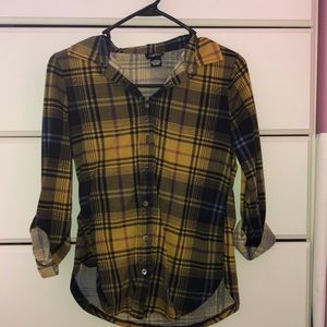 Plaid long sleeve shirt